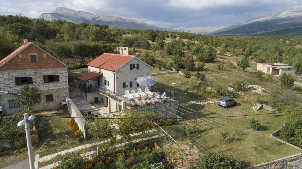 Villa Cetina Milasi Exterior photo