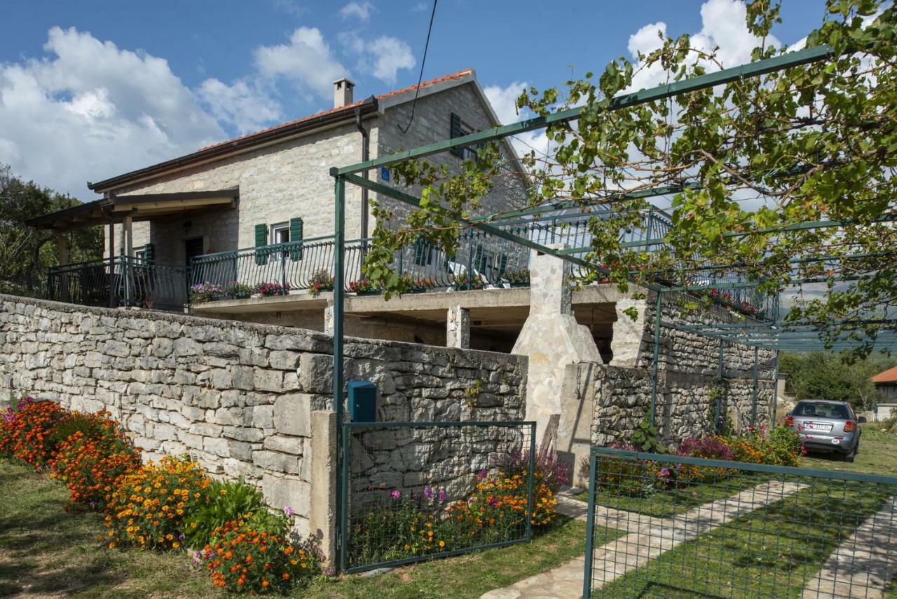 Villa Cetina Milasi Exterior photo